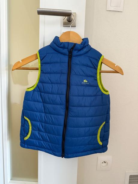 Prechodná vesta zn. quechua, quechua,122