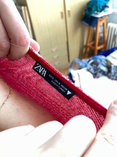 Zaujímavé červené šaty, zara,s