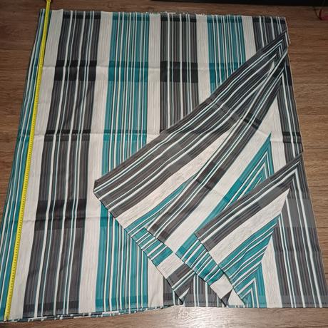 Záclona alebo látka, 