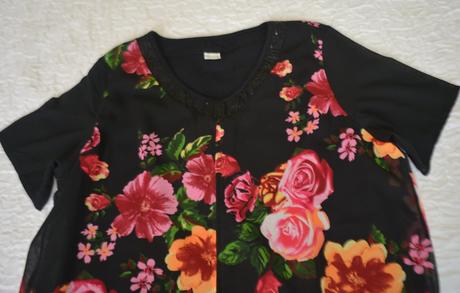 Aproductz, dámske šaty veľ.m, m