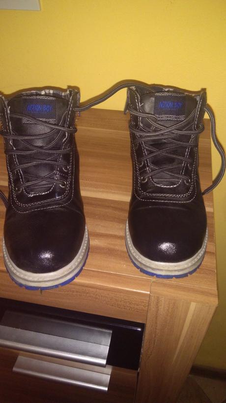 Chlapčenské celé topánky, 33