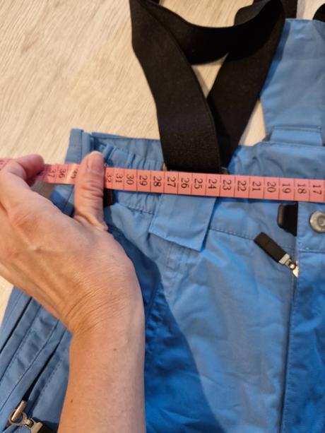 Nohavice do snehu, 134