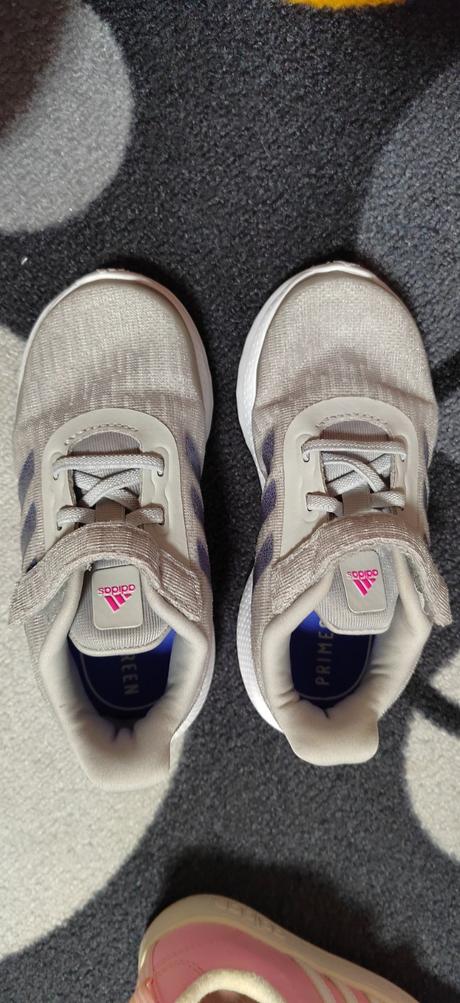 Botasky, adidas,27
