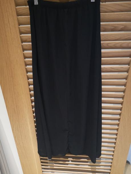 Dlhá čierna letná sukňa, m