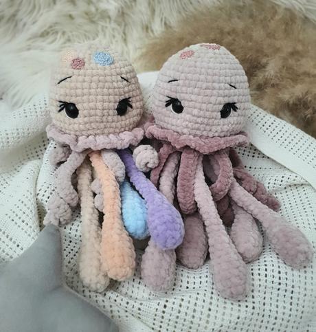 Háčkované hračky, 