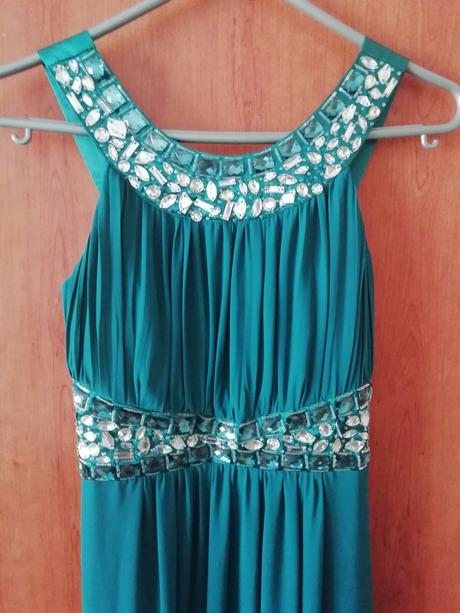 Spoločenské šaty, m