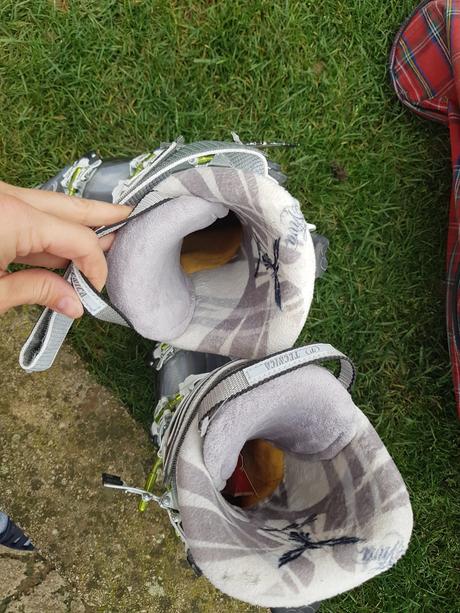 Lyžiarky tecnica veľkosť 25, tecnica,25