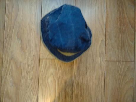 Dievčenský klobúčik, s