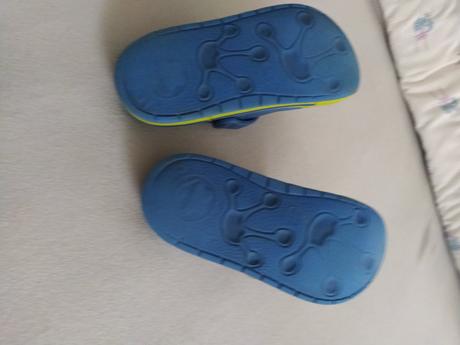 Crocsy šľapky, 33