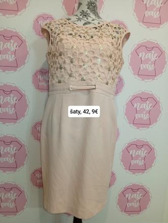 Krásne marhuľkové šaty zdobené, 42