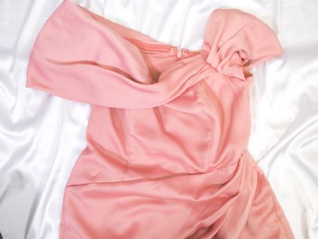 Kvalitné spoločenské šaty asos, 38