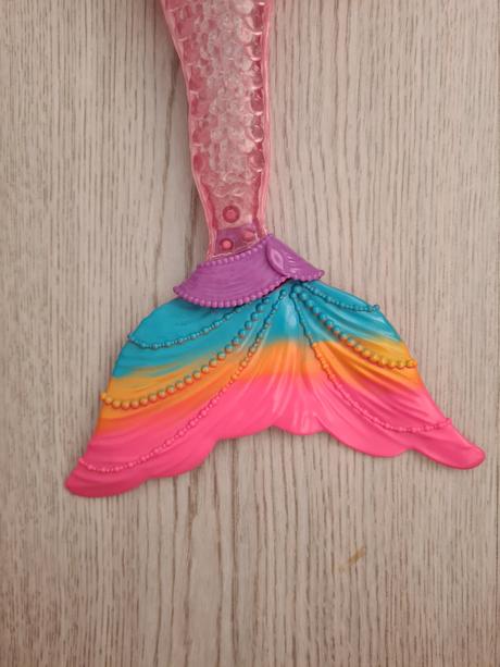 Mattel svietiacia barbie morská víla,