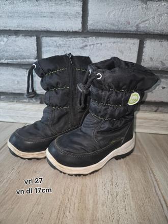 Snehule, 27