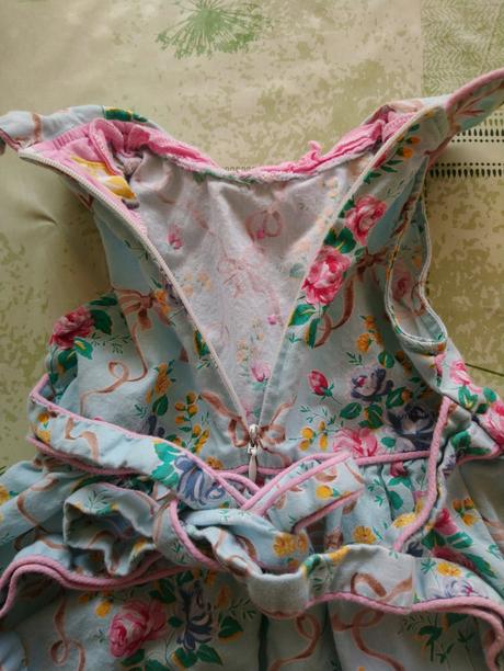 Modré šaty s kvetinovým vzorom, rock, 74-80 cm, 80