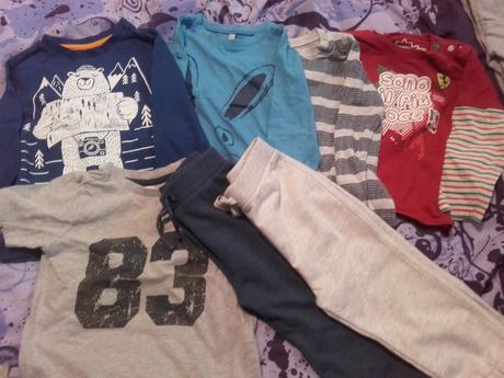 Balík tričká+tepláky 18-24, 86–98