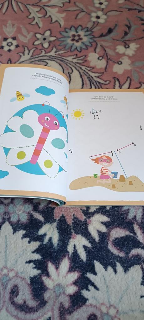 Vzdelávanie hry, spájanie bodov, bludiska,