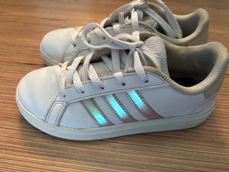 Tenisky, adidas,32