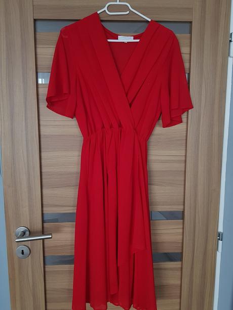 Spoločenské šaty, l