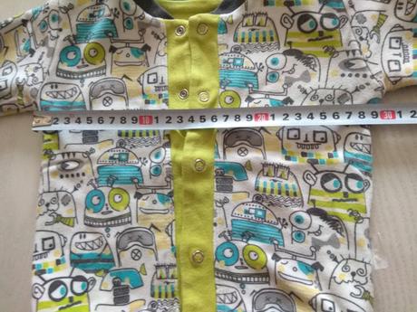 Komplet s obojstrannou mikinou, 86