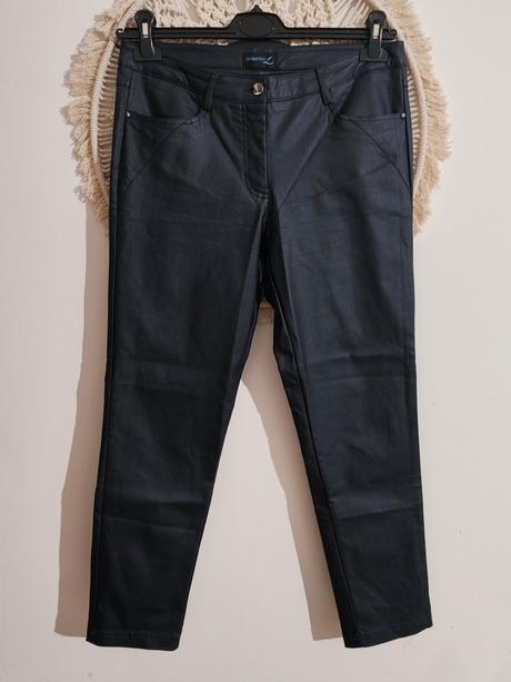 Nohavice v imitácii koženky, l