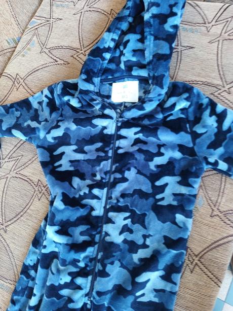 Overal na spanie, f&f,158