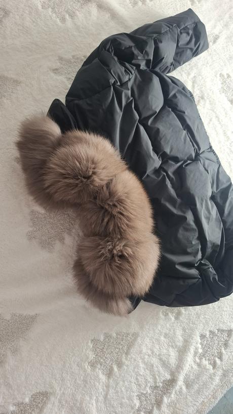 Bunda s pravou kožušinou, s