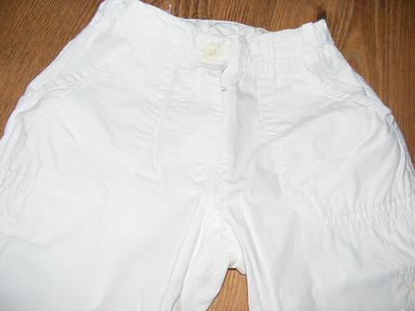 Biele nohavice, málo nosené, 116