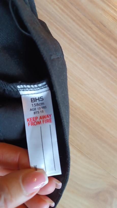 Elegantné nádherné nohavice zn. bhs, bhs,158