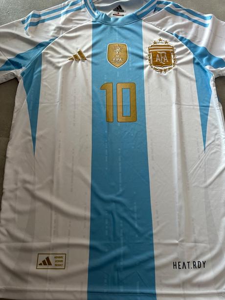 Futbalové tričko ronaldo , gavi, messi, l / m / s / xl / xxl