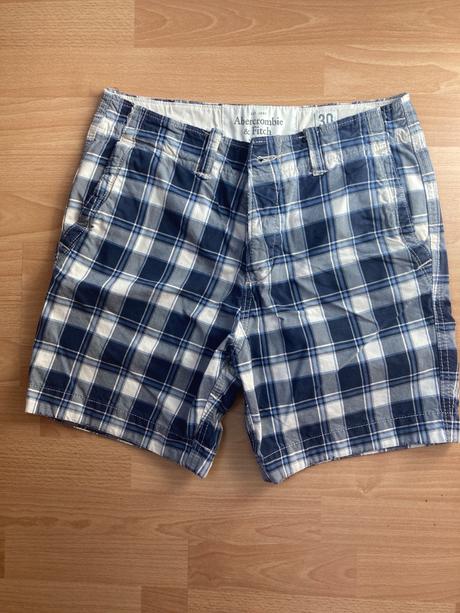 Kratase v 30, abercrombie&fitch,30