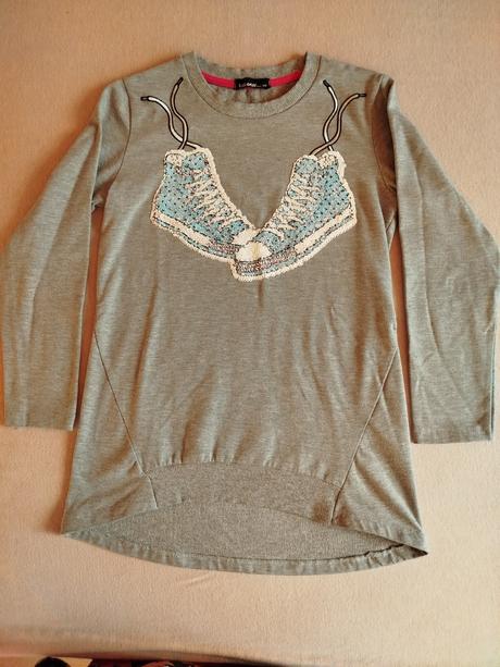 Predĺžený pulóver, 140