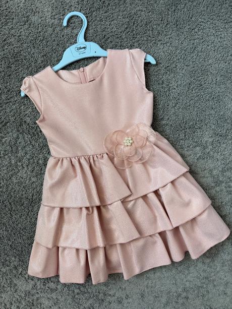 Spolocenske saty v.104, 104