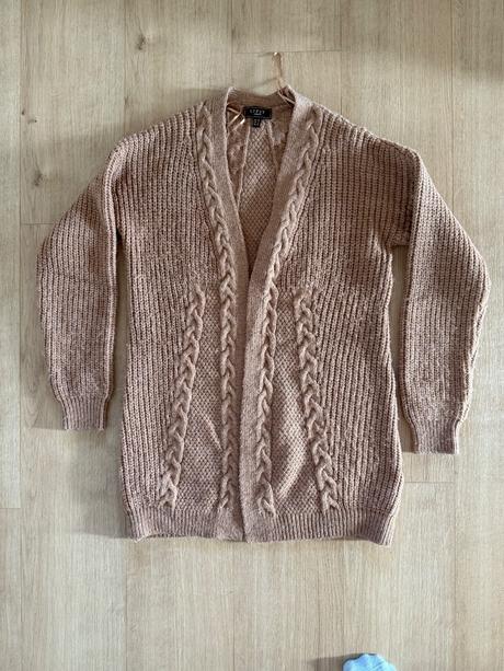 Pekný cardigan, lipsy london,s