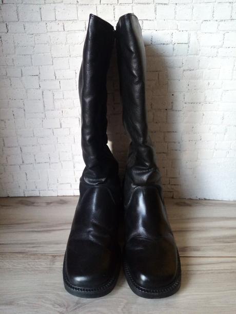 Čierne vysoké dámske čižmy v.40, 40