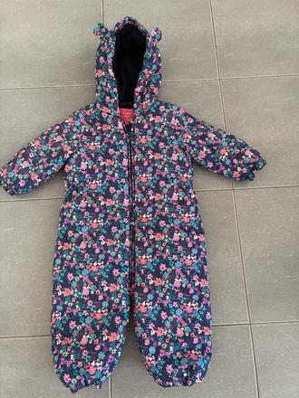 Zimny overal next, next,86