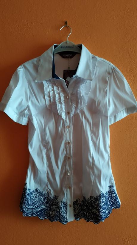 Biela blúzka, 42