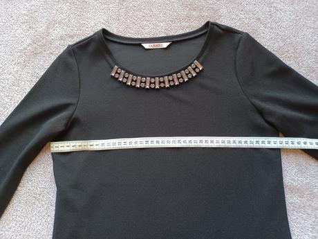 Top s ozdobným golierom, camaieu,xs