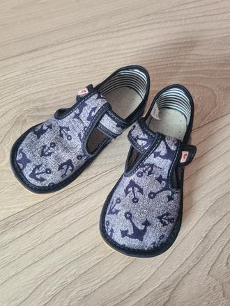 Barefoot papučky, 25