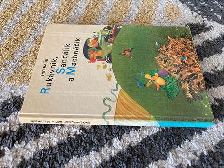 Rukávnik, sandálik a machnáčik prvé vyd.1980, 