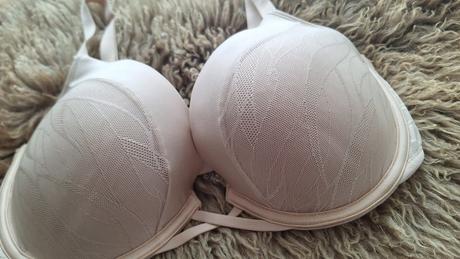 Podprsenka triumph 80 d, triumph,80d