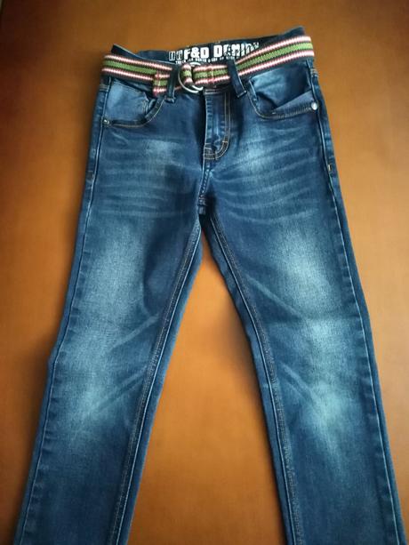 Predám oblečenie, 122–134