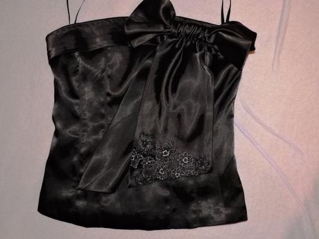 Čierny korzet s mašľou, s