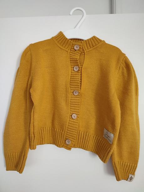 Svetrík na gombíky japi, japitex,104