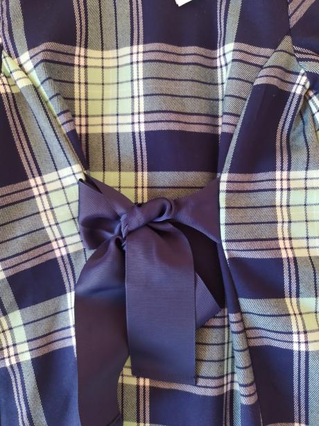 Karovane šaty, reserved,104