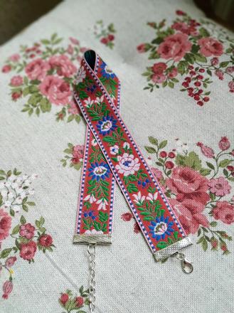 Výpredaj folk choker, 