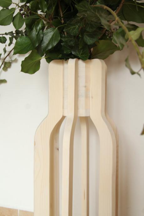 Drevená váza zo sashe.sk, 