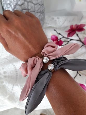 2x gumička do vlasov,