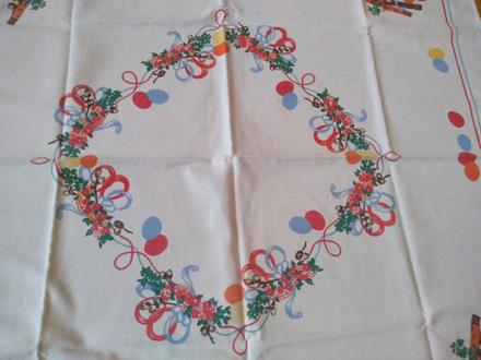 Retro veľkonočný obrus 92x 90 - 10 eur, 