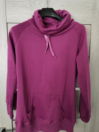 Predĺžená fialová mikina, s