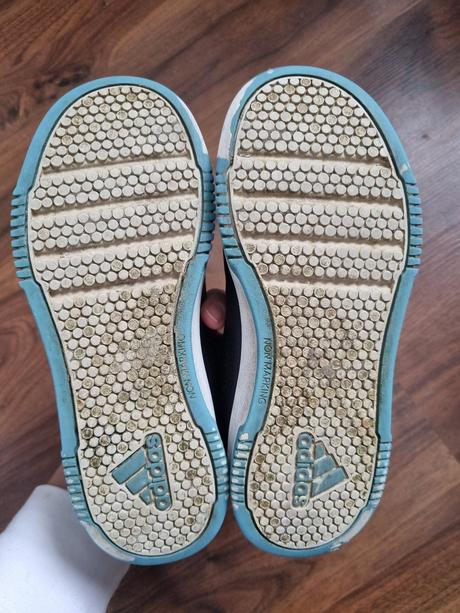 Tenisky adidas,  vložka 22,5 cm, adidas,35